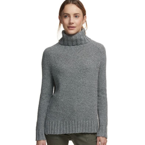 Patagonia Sweaters - Patagonia Off Country Fisherman's Knit Sweater